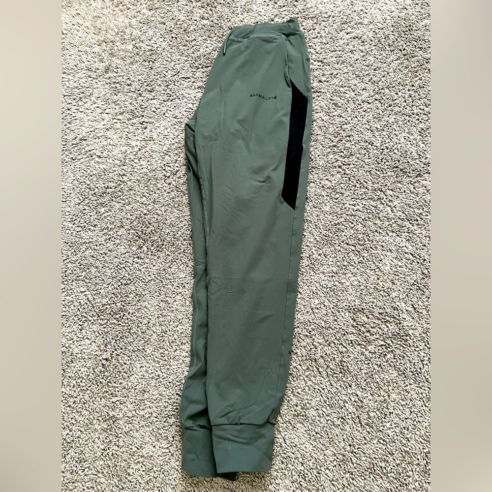 Alphalete Joggers